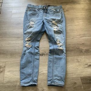 TORRID Bombshell Skinny 16 short